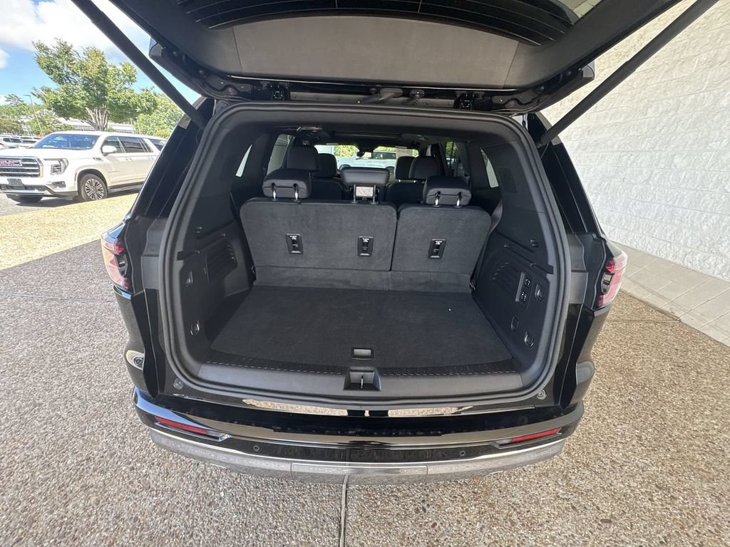Certified 2024 GMC Acadia Denali AWD/4WD image 27