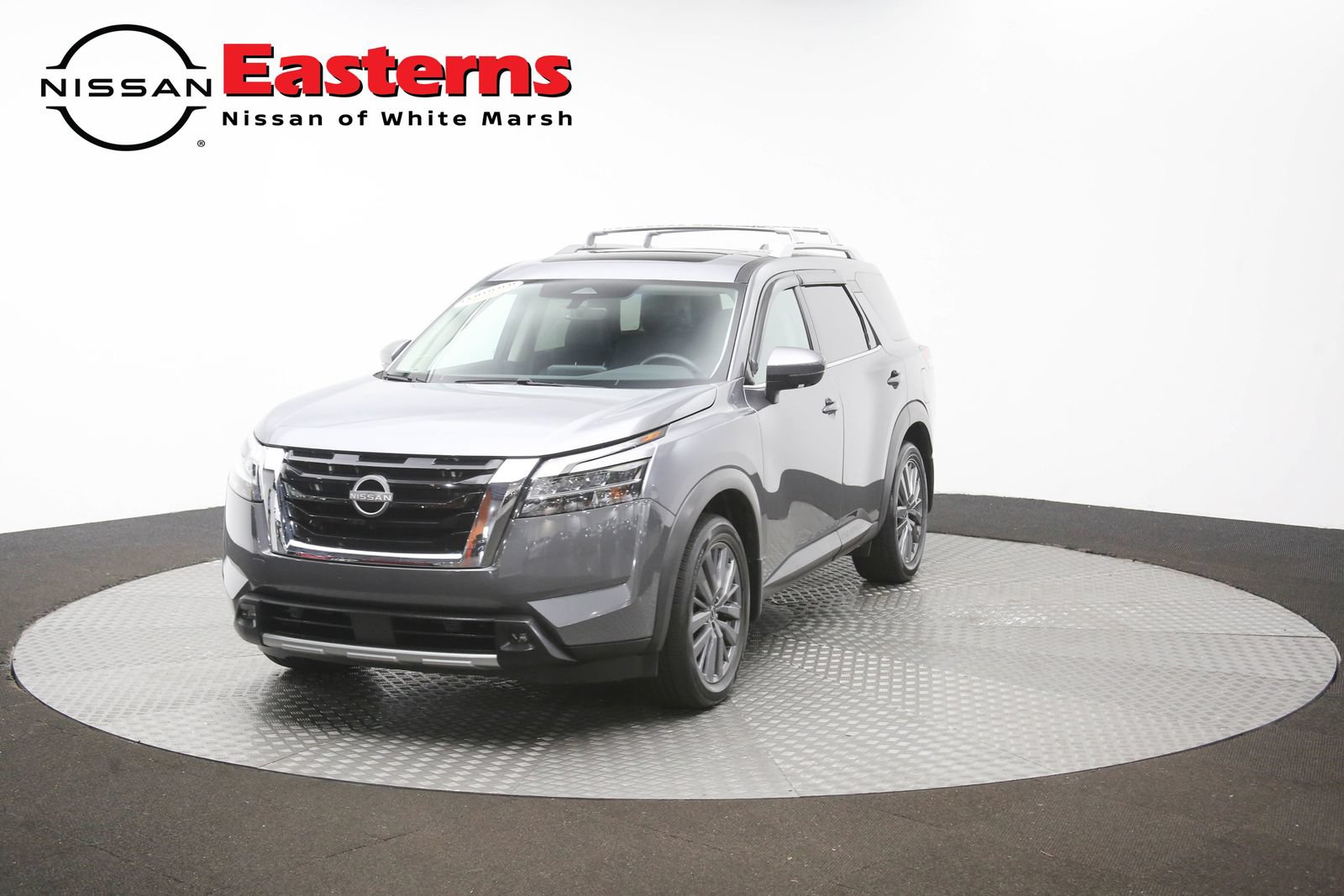 Used 2024 Nissan Pathfinder SL AWD/4WD image 54