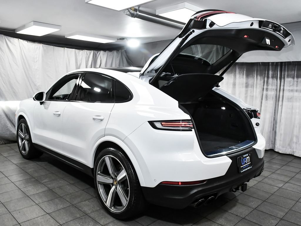 Used 2024 Porsche Cayenne Coupe AWD/4WD image 60