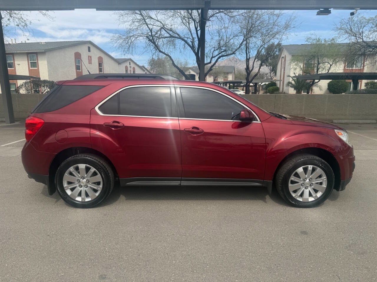 Used 2010 Chevrolet Equinox LT image 13