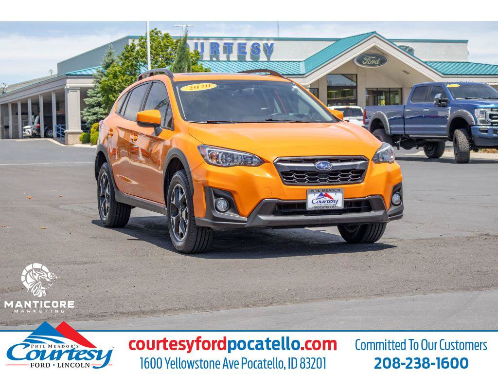 Used 2020 Subaru Crosstrek 2.0i Premium w/ Moonroof Package 1