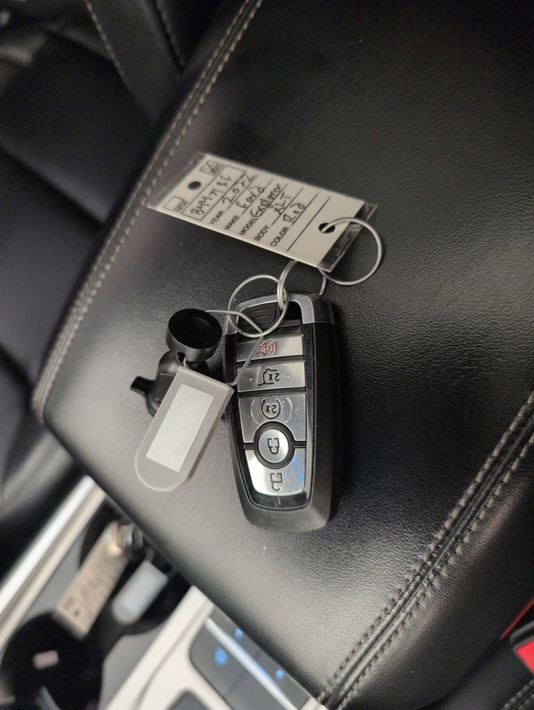 Certified 2022 Ford Explorer XLT w/ Equipment Group 202A image 49