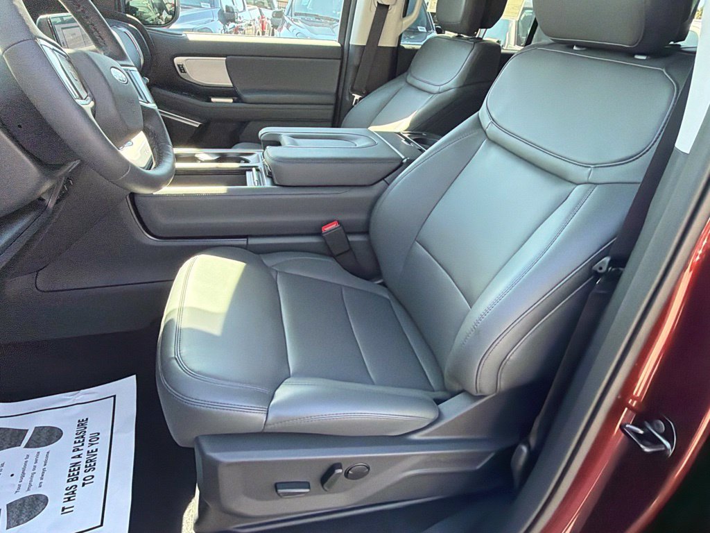New 2027 Ford Expedition Active RWD image 22