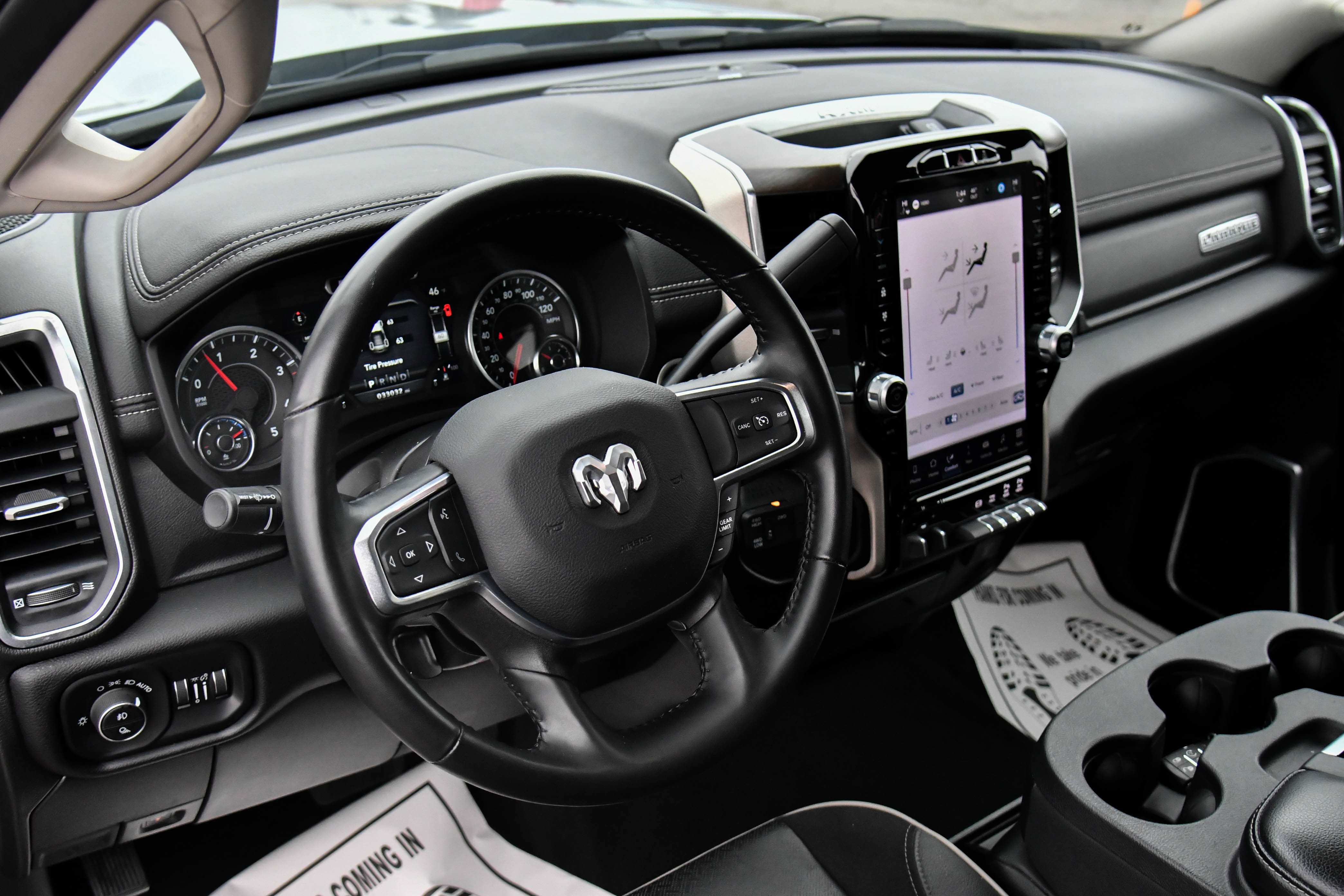 Used 2024 RAM 2500 Laramie image 18