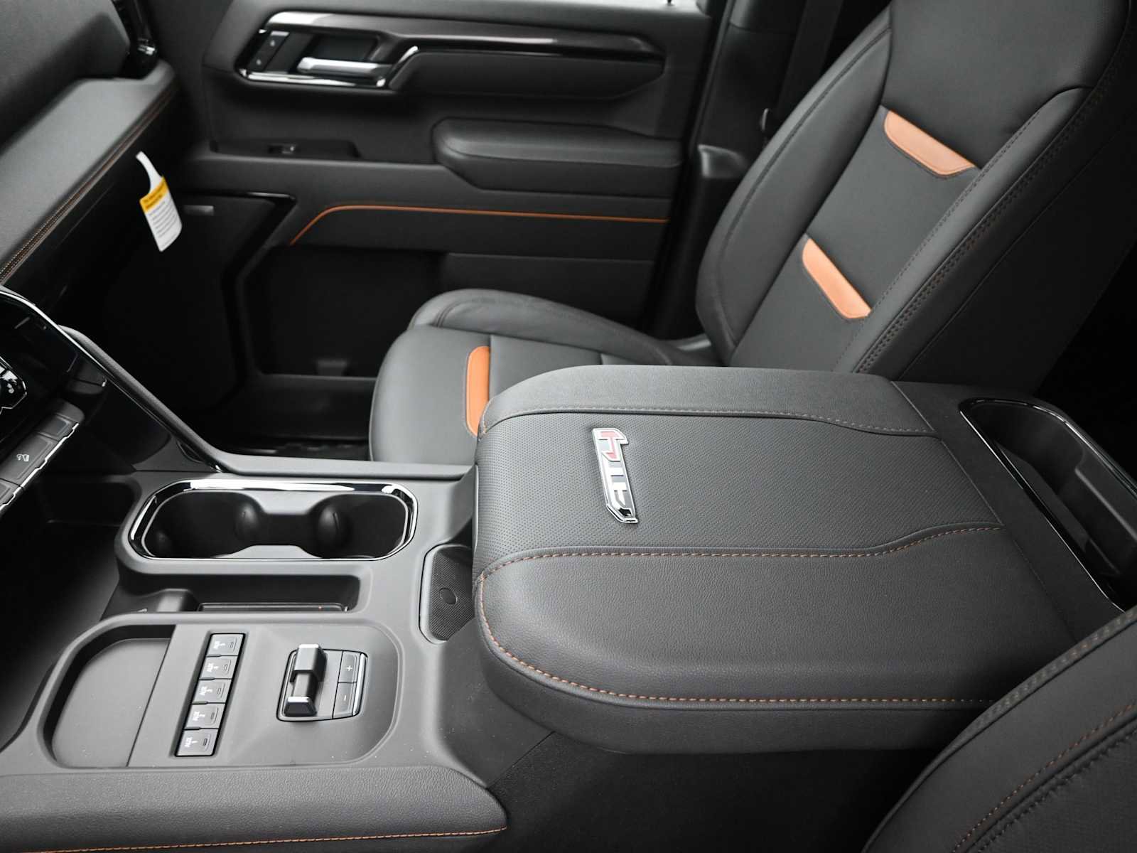 New 2026 GMC Sierra 2500 AT4 w/ AT4 Premium Plus Package image 15