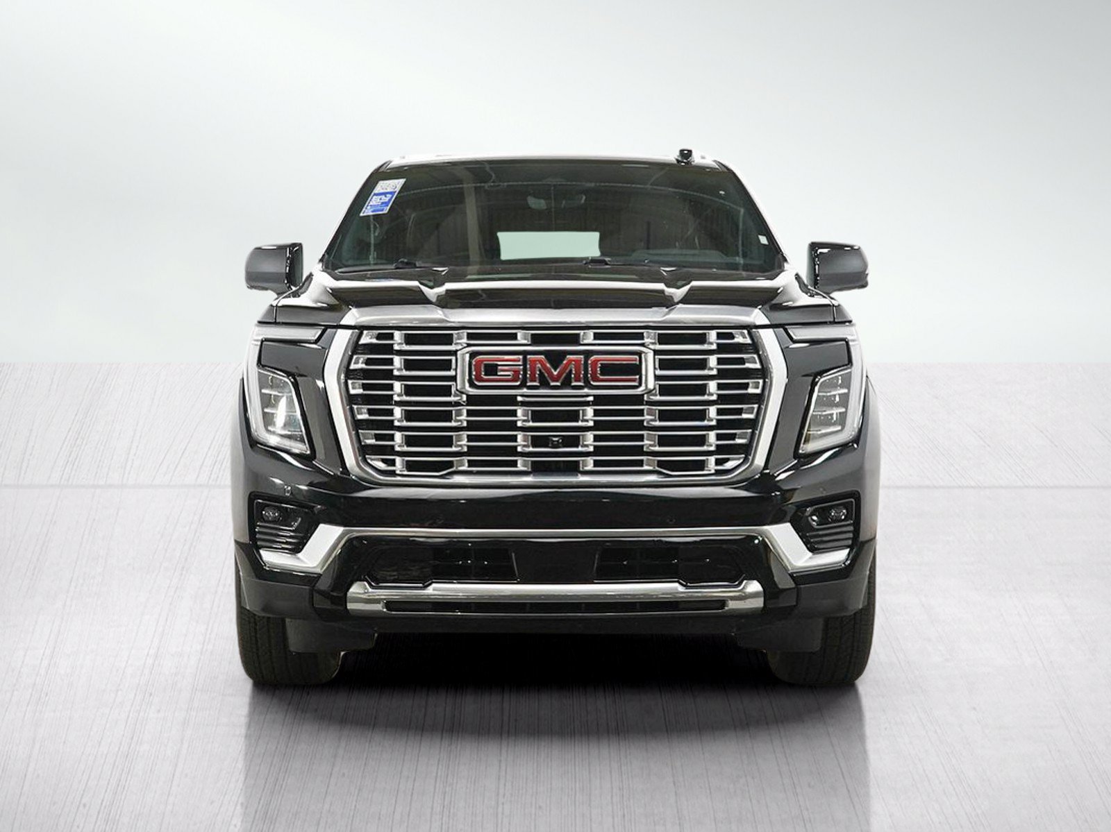 Used 2025 GMC Yukon Denali w/ Denali Reserve Package AWD/4WD image 8