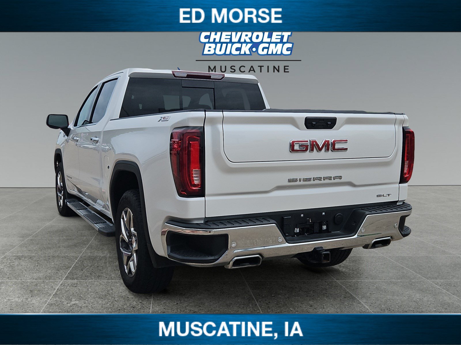 Certified 2024 GMC Sierra 1500 SLT w/ SLT Premium Plus Package AWD/4WD image 3