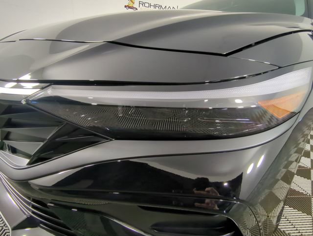 New 2026 Hyundai Elantra Limited image 44