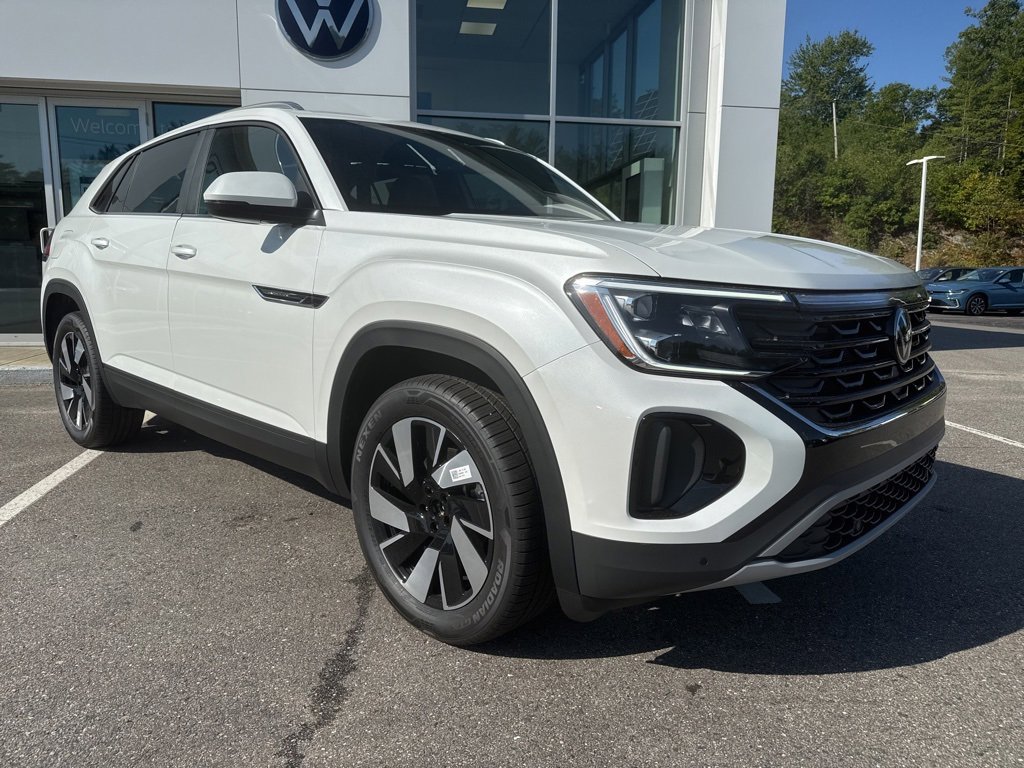 New 2026 Volkswagen Atlas Cross Sport SE image 16