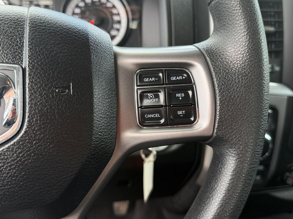 Used 2023 RAM 1500 Classic SLT AWD/4WD image 16