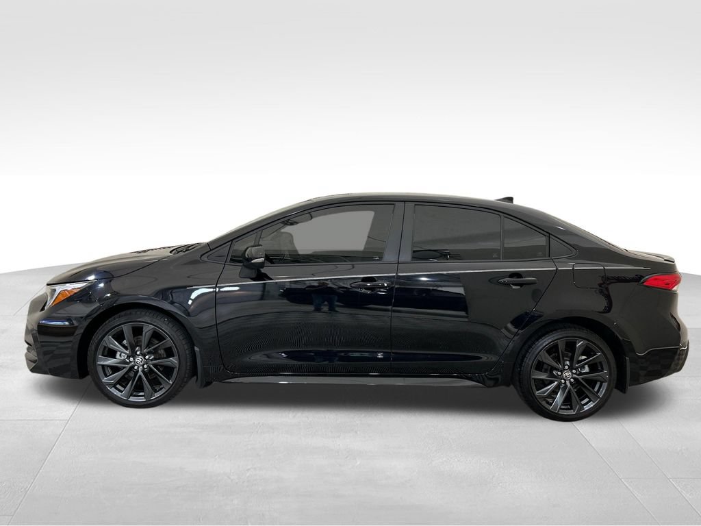 Used 2025 Toyota Corolla SE FWD video 2