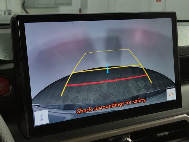 Used 2024 Toyota Tacoma TRD Sport AWD/4WD image 18