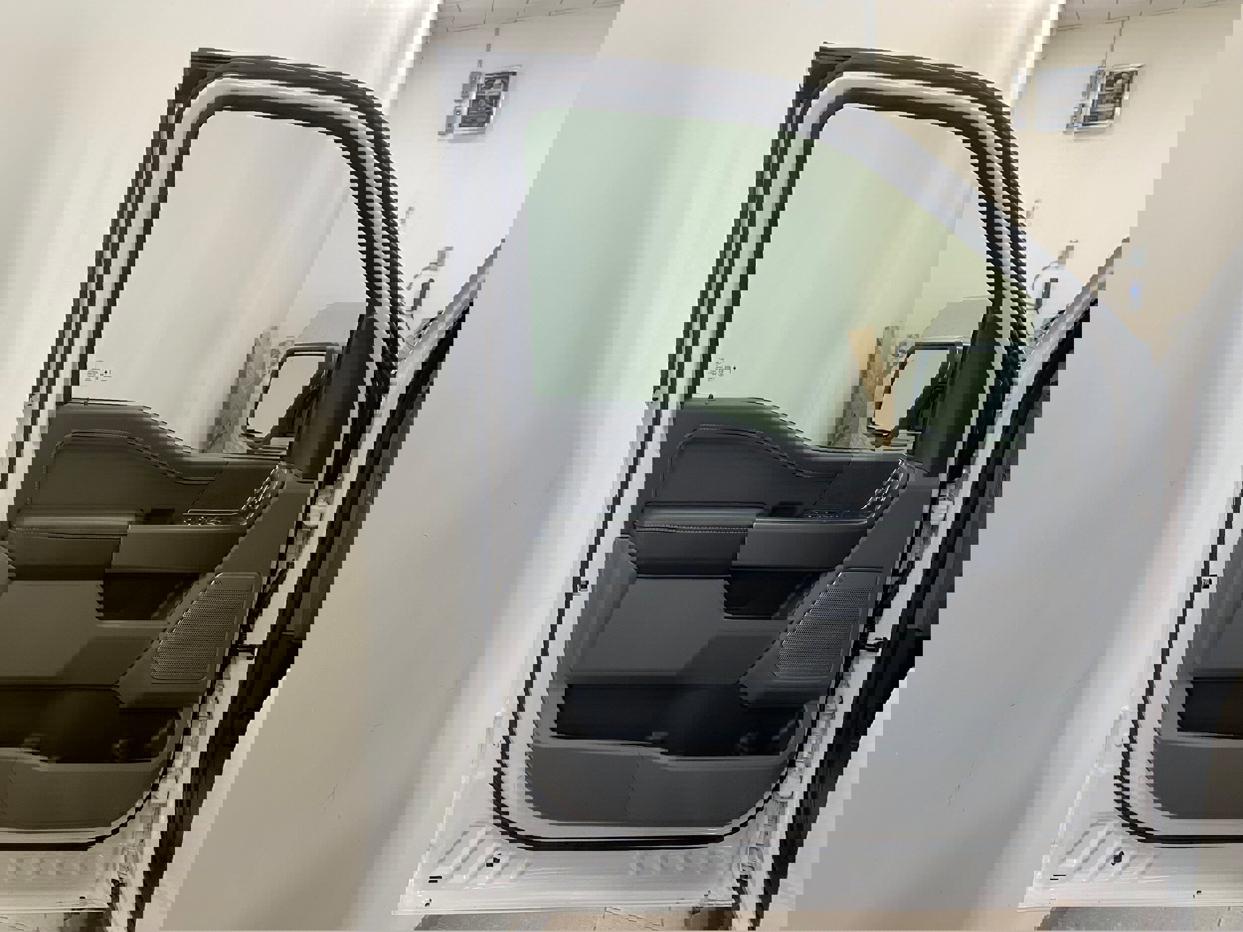 New 2025 Ford F150 XLT w/ Equipment Group 303A High image 15