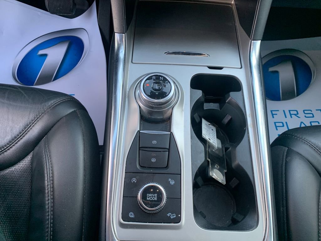 Used 2022 Ford Explorer Platinum w/ Equipment Group 601A image 27