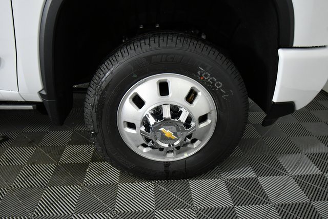 New 2026 Chevrolet Silverado 3500 High Country w/ Technology Package image 17
