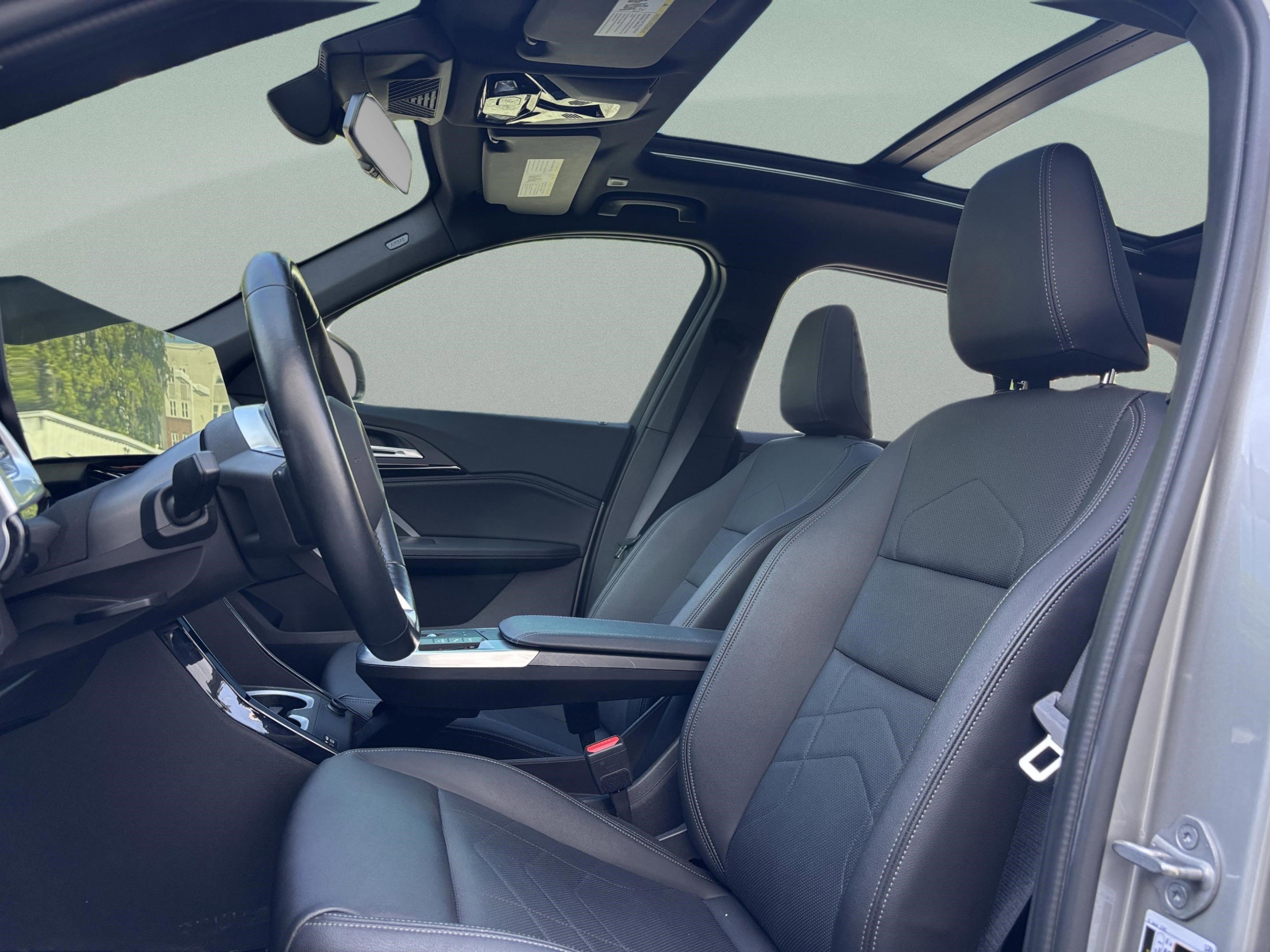 Used 2023 BMW X1 xDrive28i AWD/4WD image 16