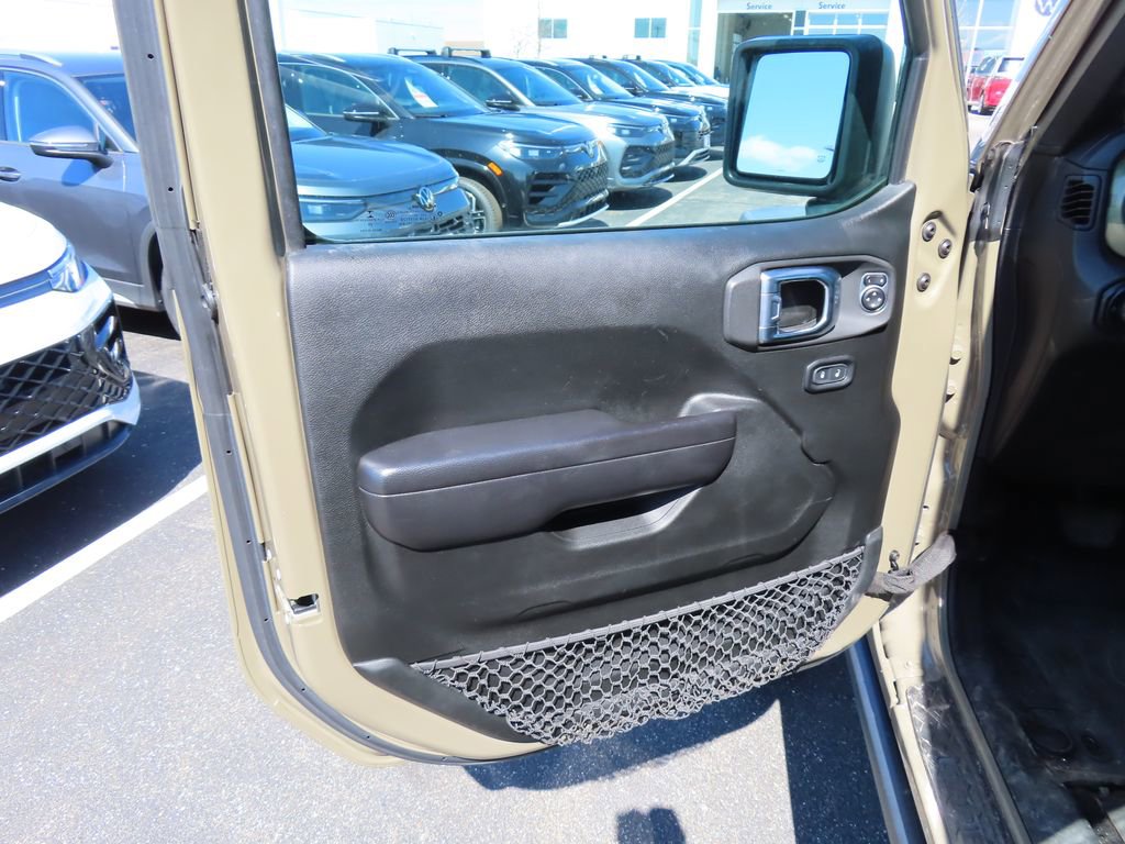 Used 2020 Jeep Gladiator Sport w/ Quick Order Package 24S image 20