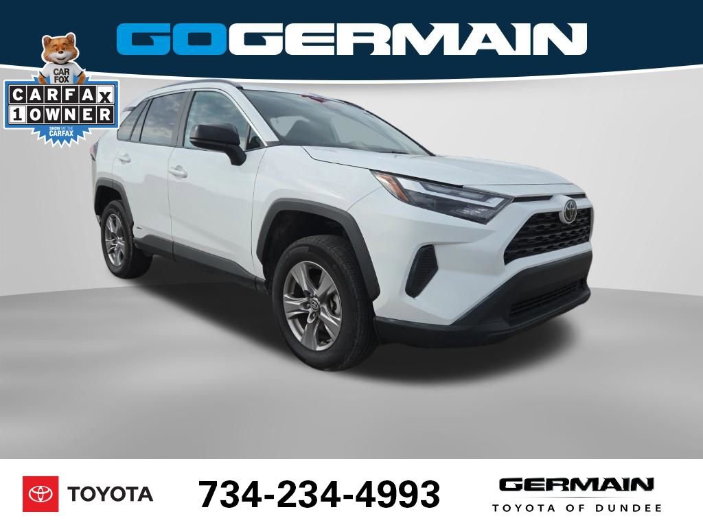 Certified 2025 Toyota RAV4 LE image 5