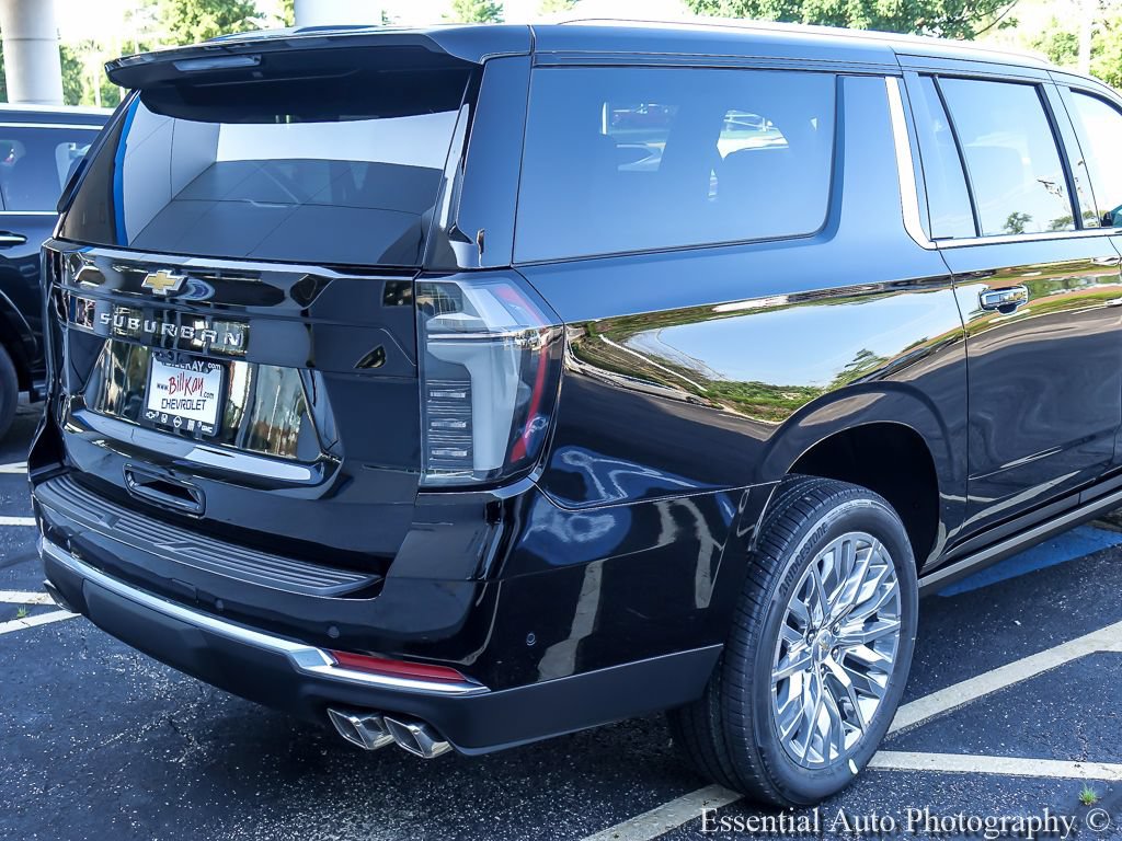 New 2026 Chevrolet Suburban High Country AWD/4WD image 8