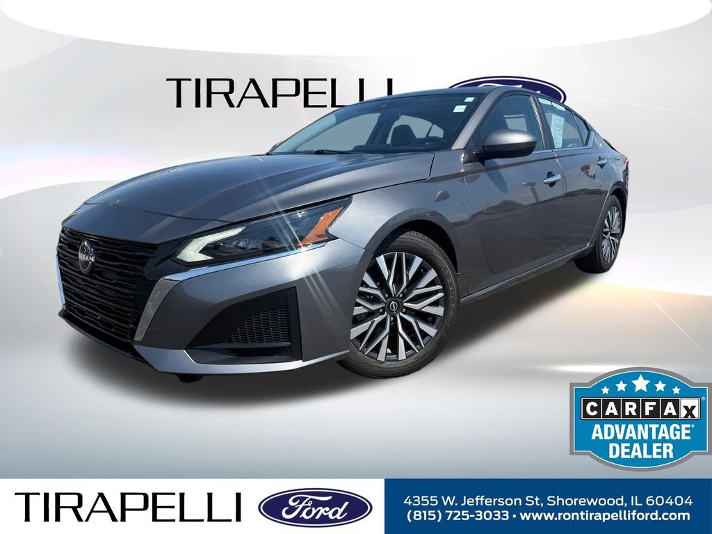 Used 2024 Nissan Altima 2.5 SV w/ SV Premium Package