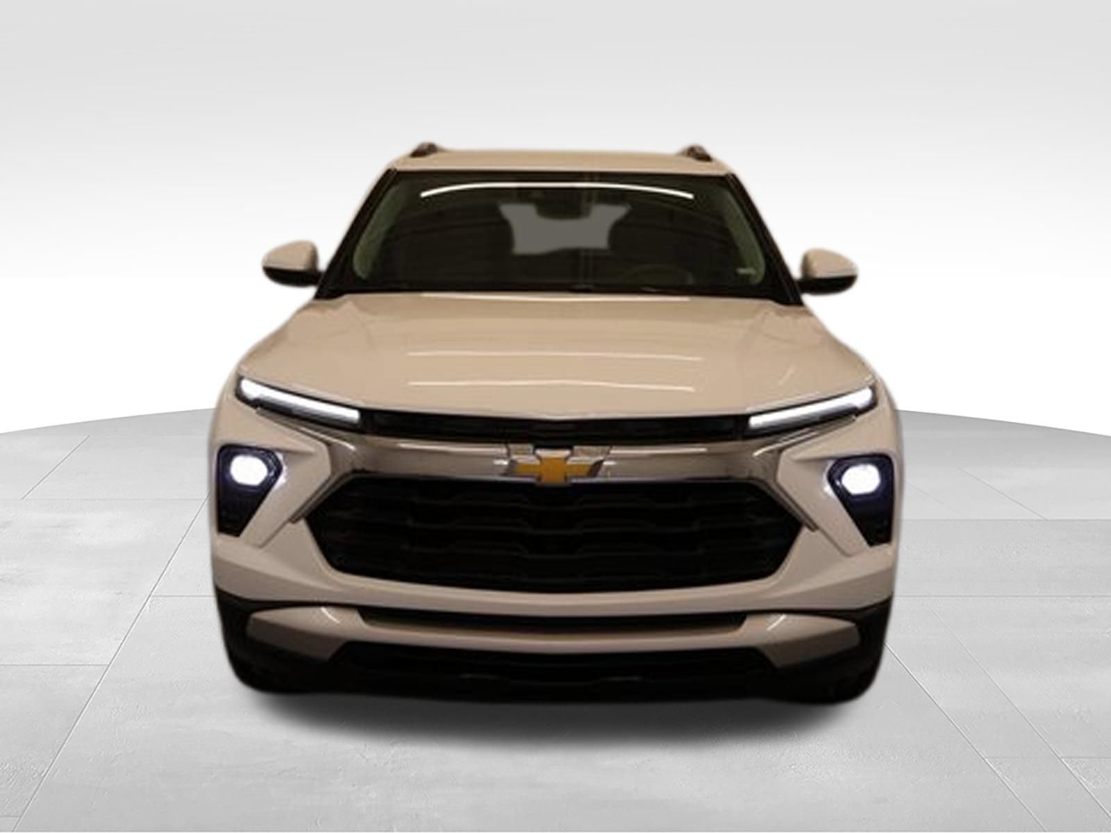 Used 2025 Chevrolet TrailBlazer LT AWD/4WD image 6