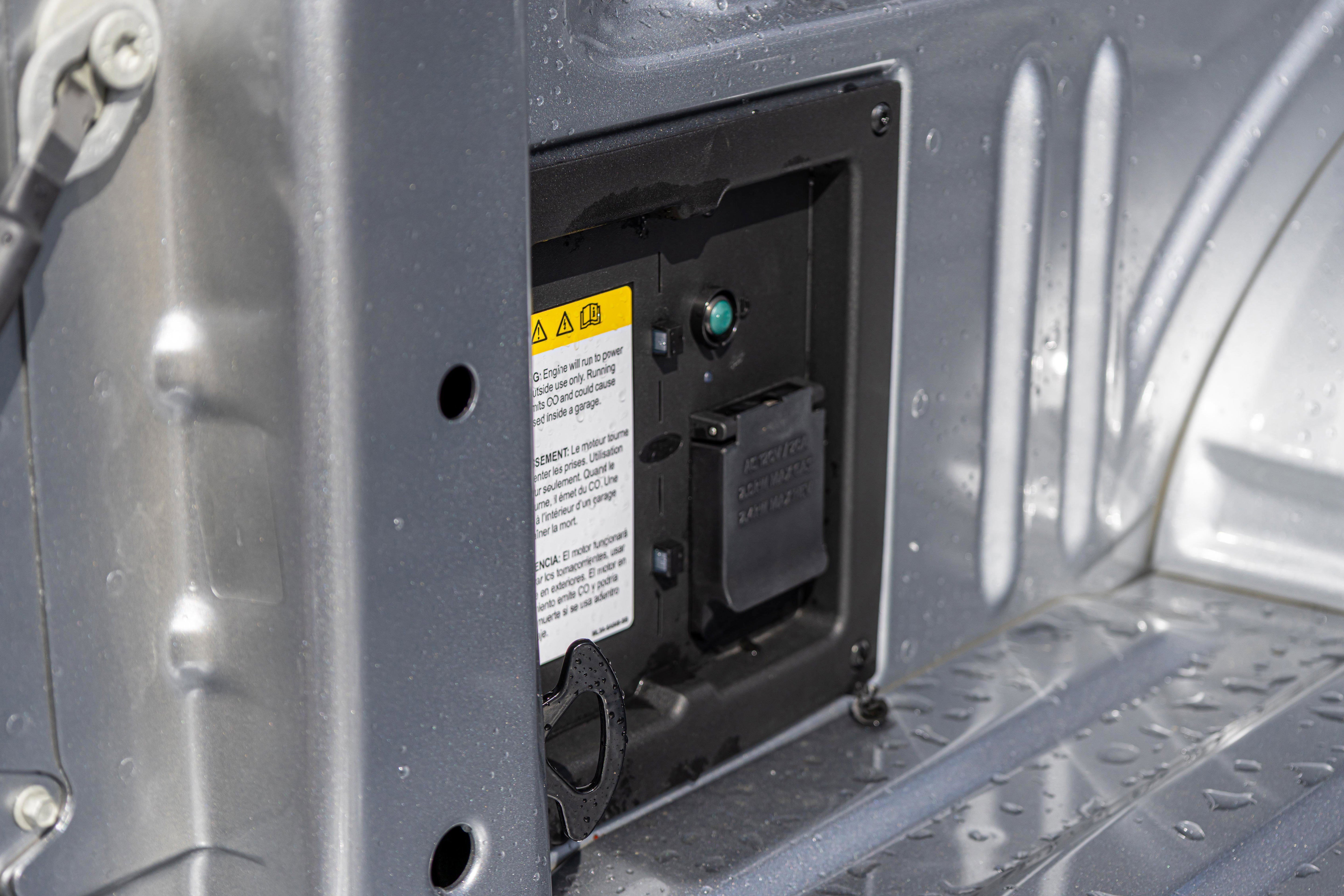 New 2025 Ford F150 Platinum image 25