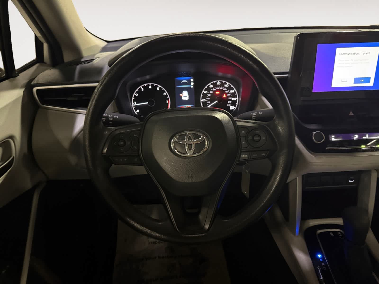 Used 2025 Toyota Corolla Cross L FWD image 19