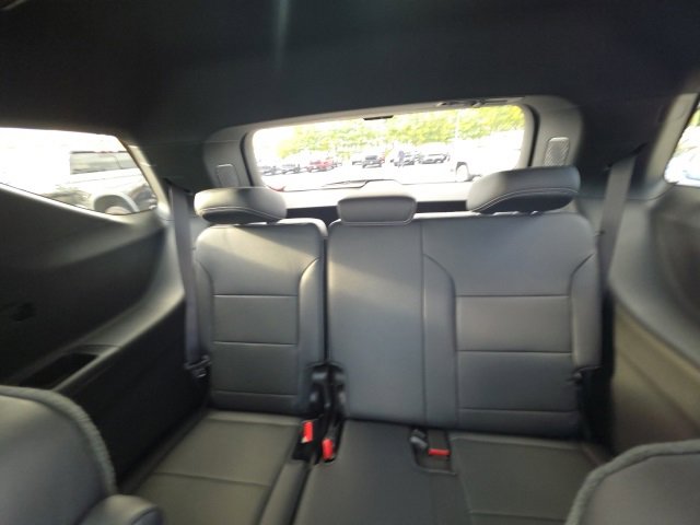 New 2026 Chevrolet Traverse LT image 28