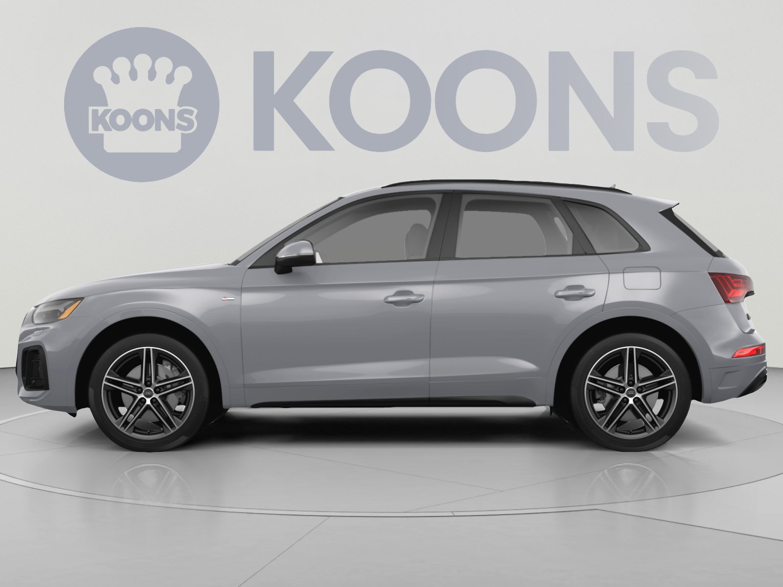 Used 2023 Audi Q5 2.0T Premium w/ Convenience Package AWD/4WD image 2