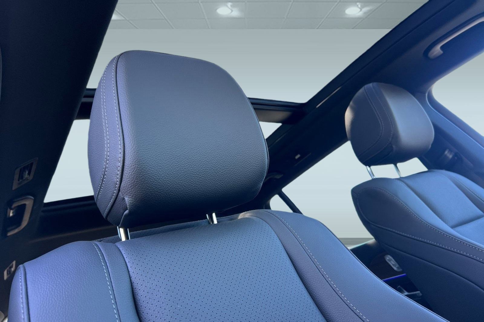 Used 2025 Mercedes-Benz GLS 450 GLS 450 image 24