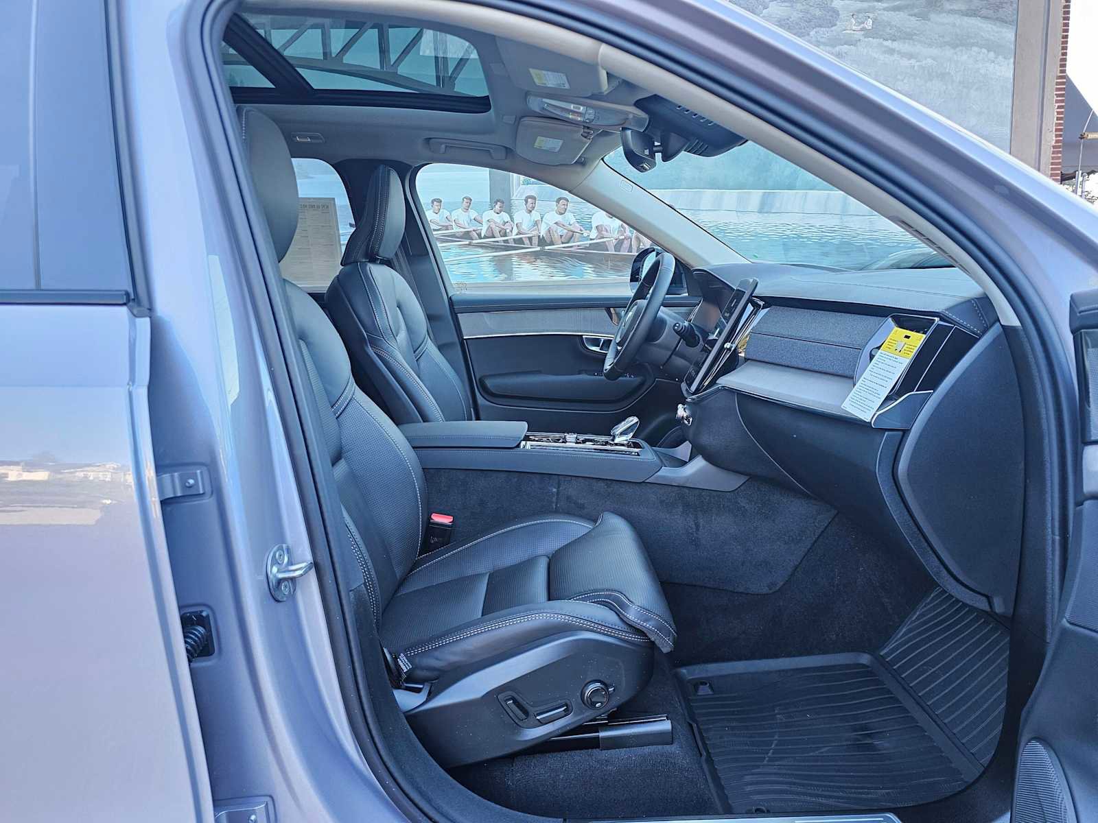 New 2026 Volvo XC90 B6 Ultra w/ Protection Package image 10