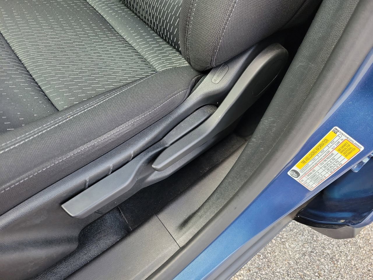 Used 2025 Chevrolet Equinox LT image 16