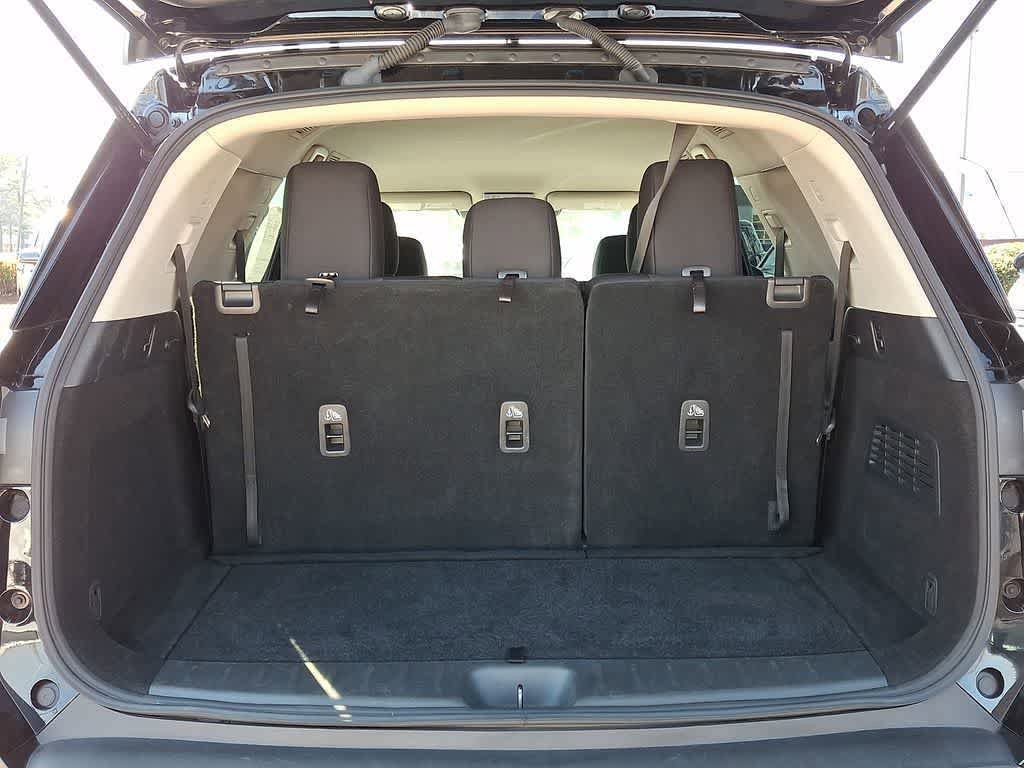 Used 2024 Nissan Pathfinder SV FWD image 30