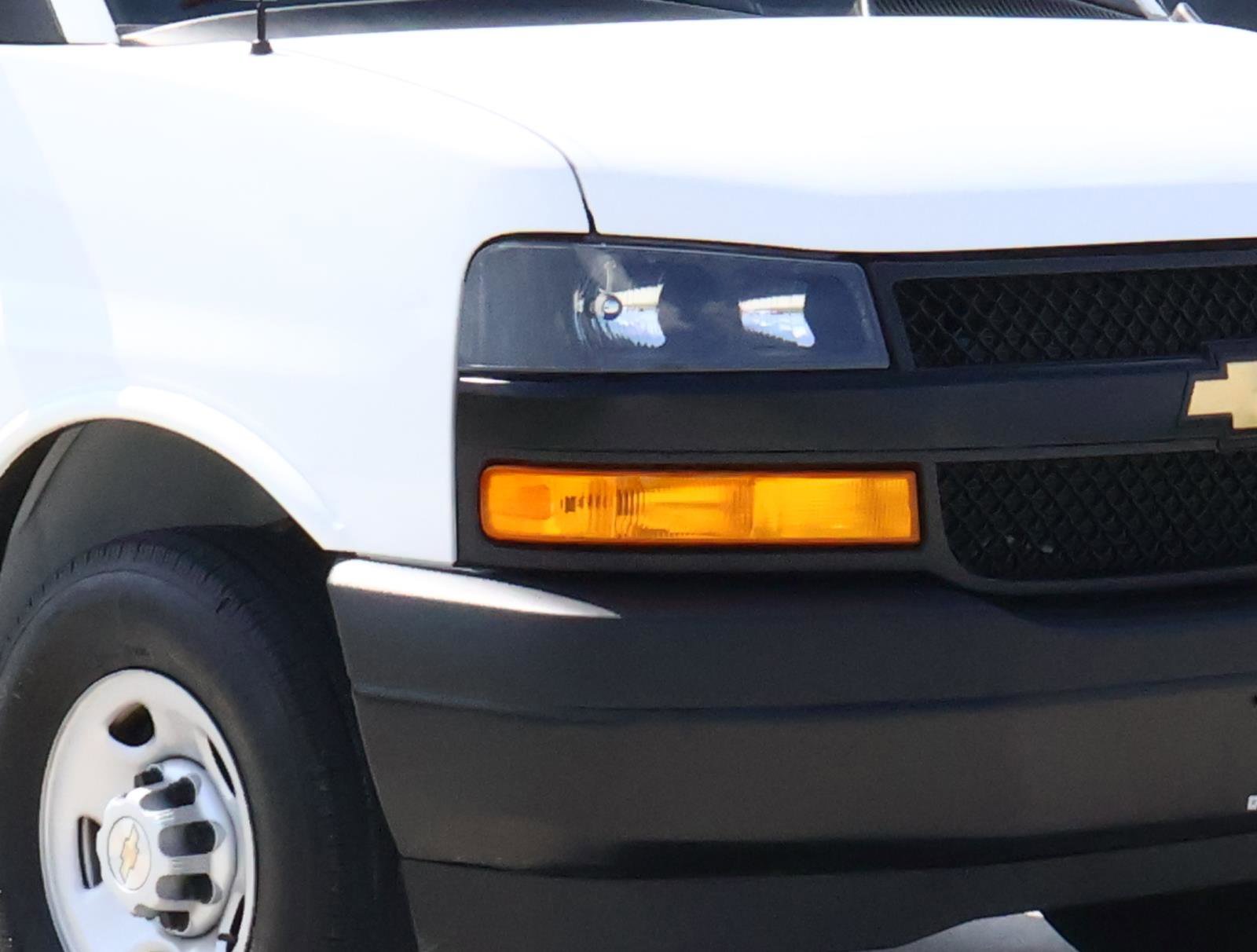 Used 2025 Chevrolet Express 3500 LS image 7