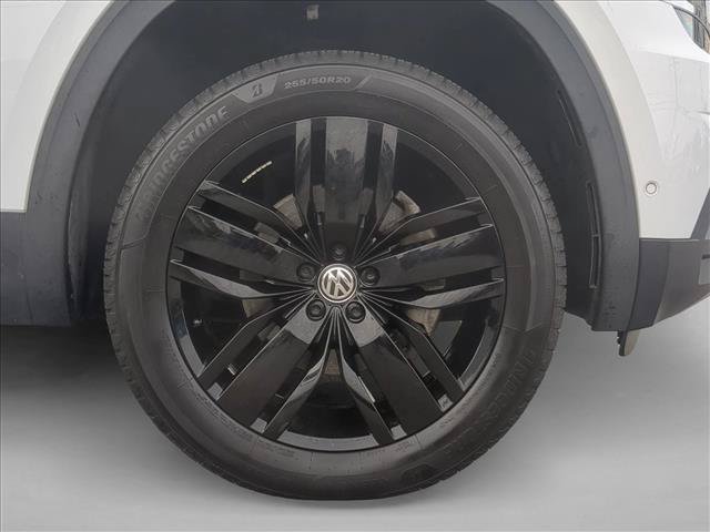 Used 2018 Volkswagen Atlas SEL Premium AWD/4WD image 25