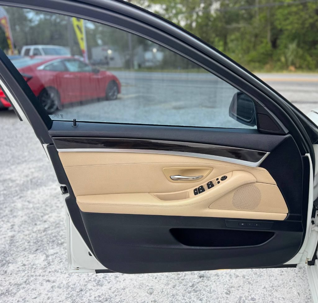 Used 2016 BMW 535i Sedan RWD image 7