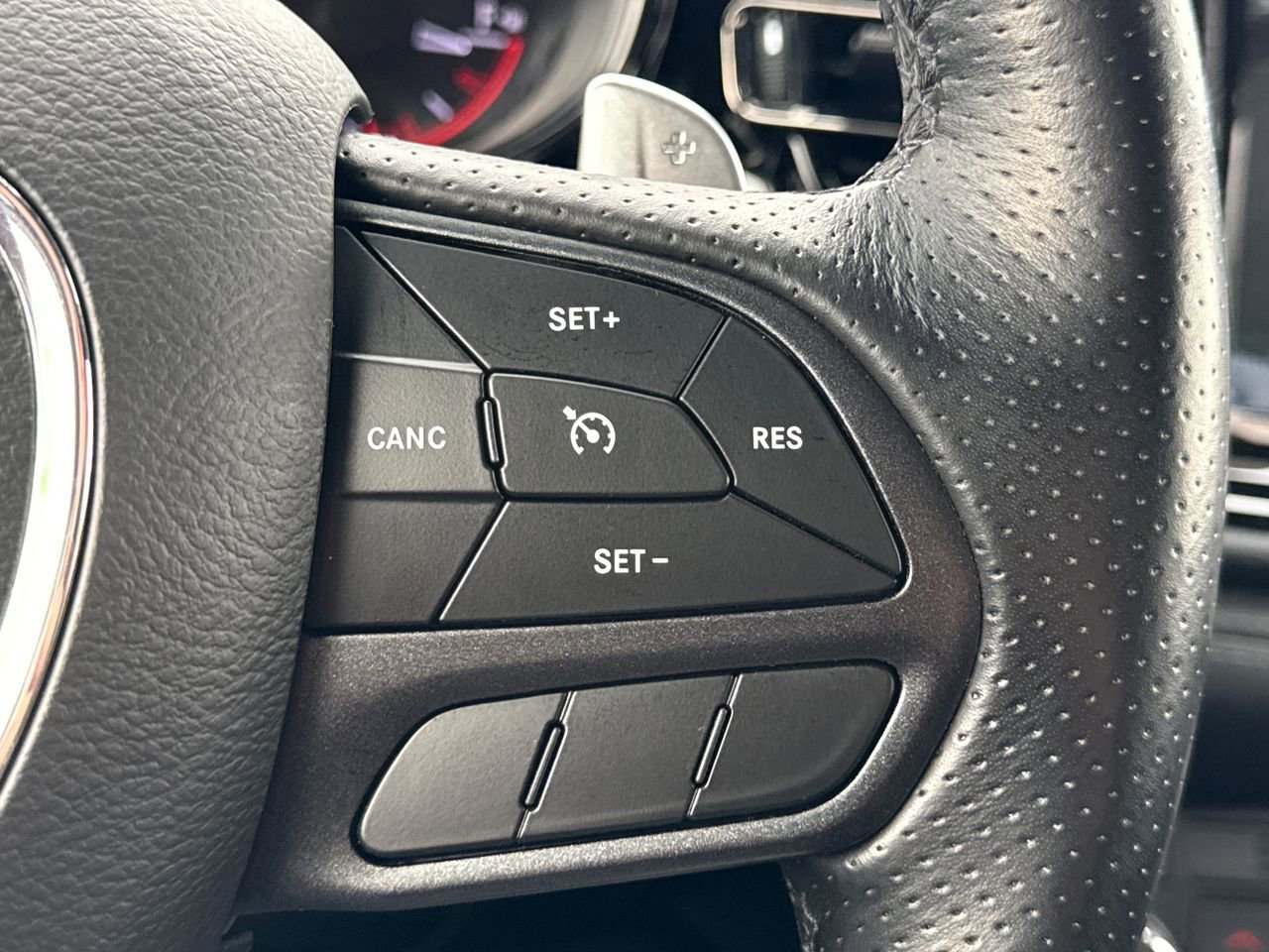 Used 2022 Dodge Durango GT image 26