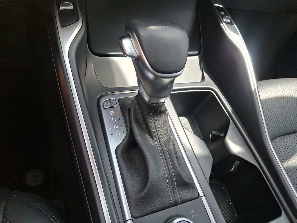 Certified 2023 Kia Sorento X-Line EX AWD/4WD image 16