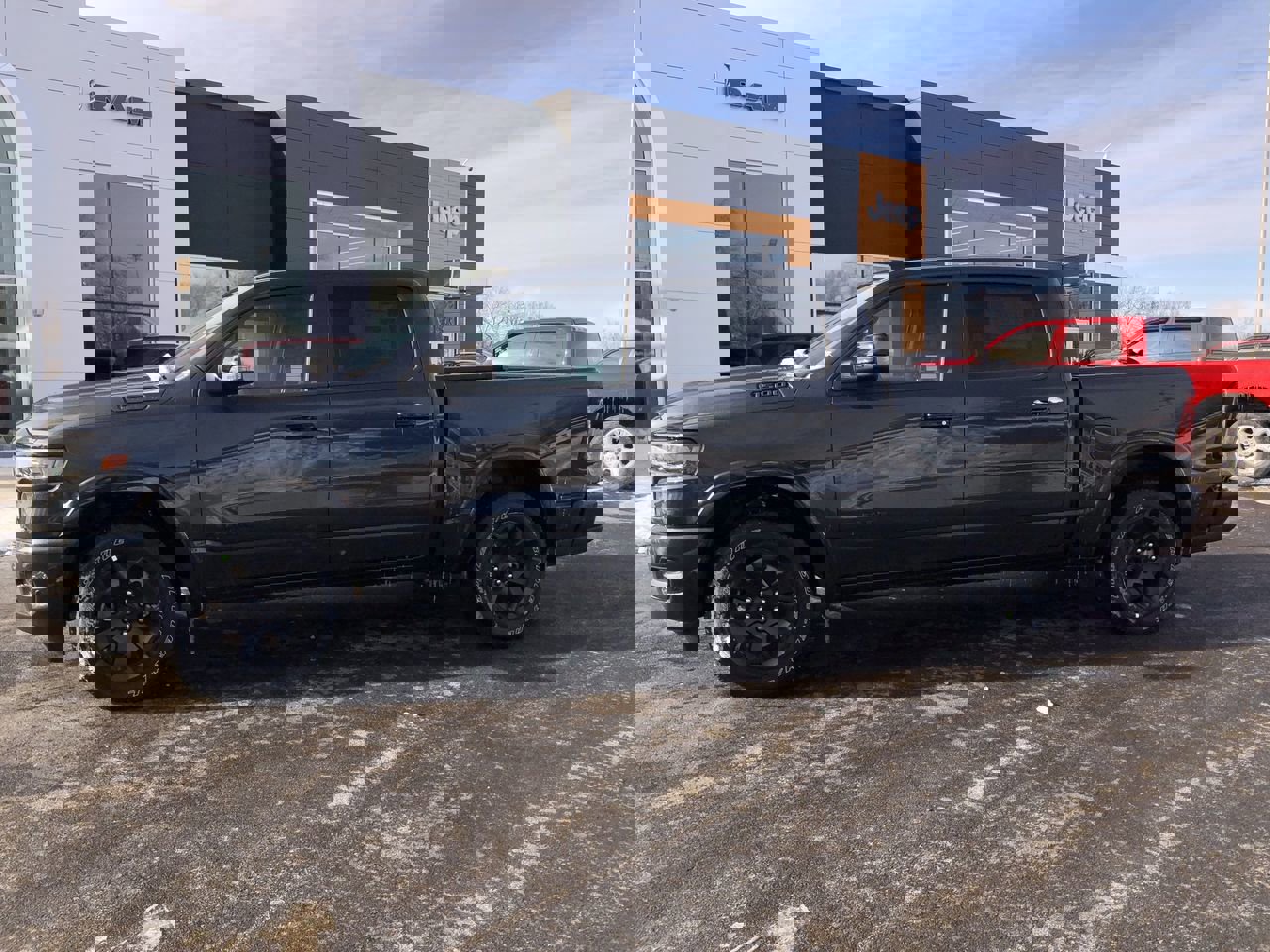 New 2026 RAM 1500 4x4 Crew Cab image 3