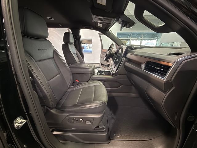 Certified 2025 GMC Yukon Denali image 12