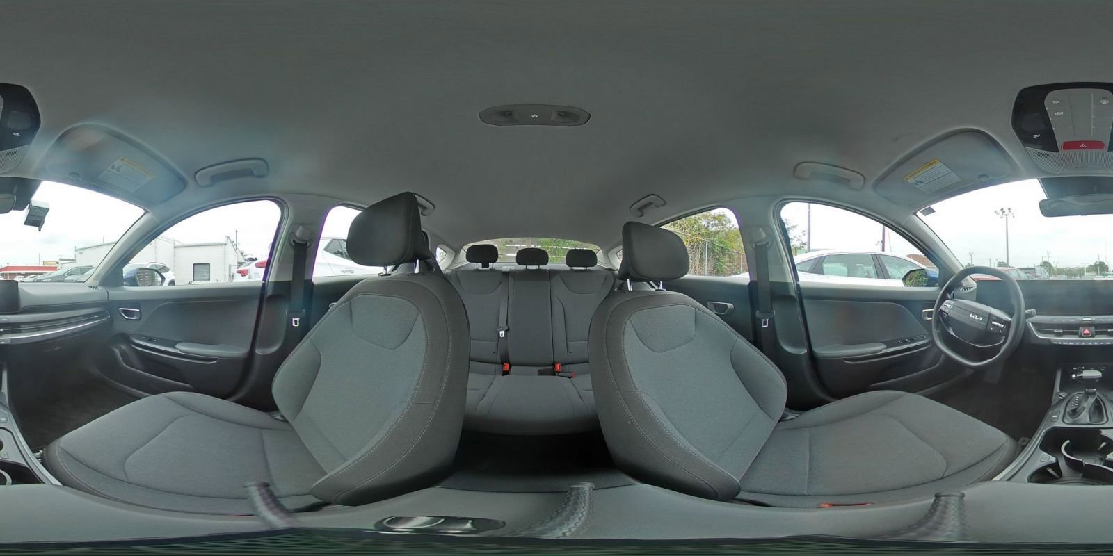 Used 2025 Kia K4 FWD image 42