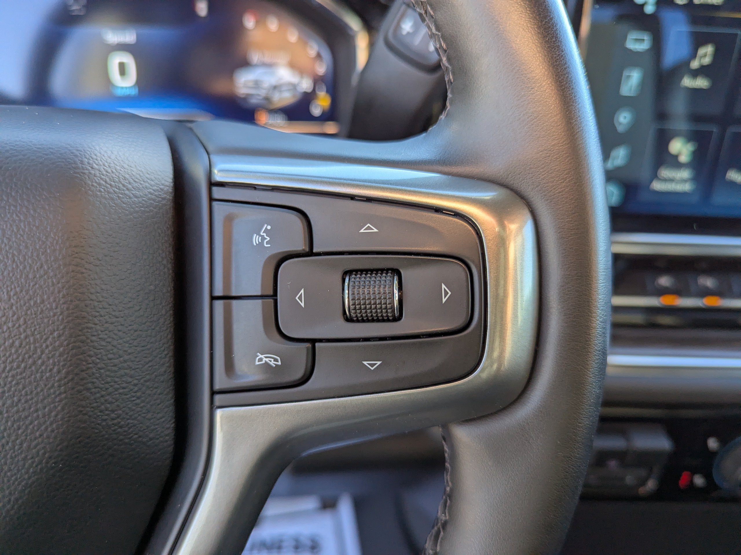 Certified 2024 Chevrolet Silverado 1500 LT AWD/4WD image 16