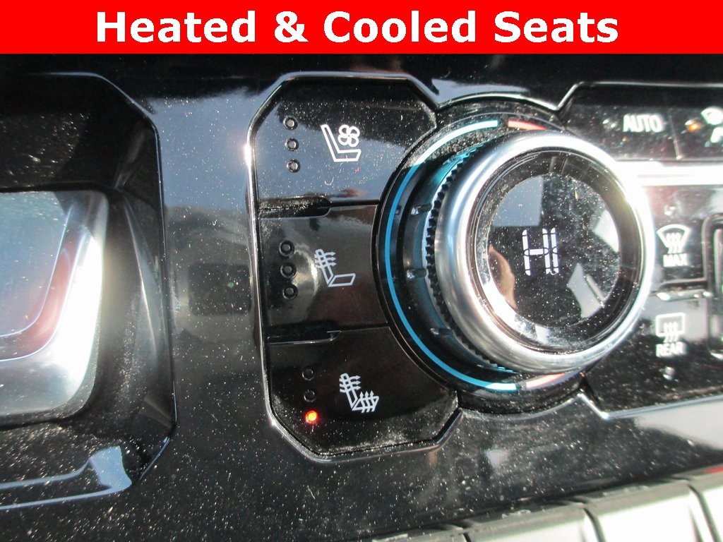 Certified 2025 GMC Sierra 1500 AT4 w/ AT4 Premium Package image 17