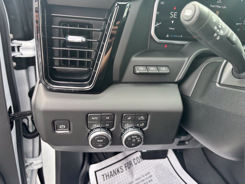 New 2026 GMC Sierra 3500 AT4 w/ AT4 Premium Plus Package AWD/4WD image 17