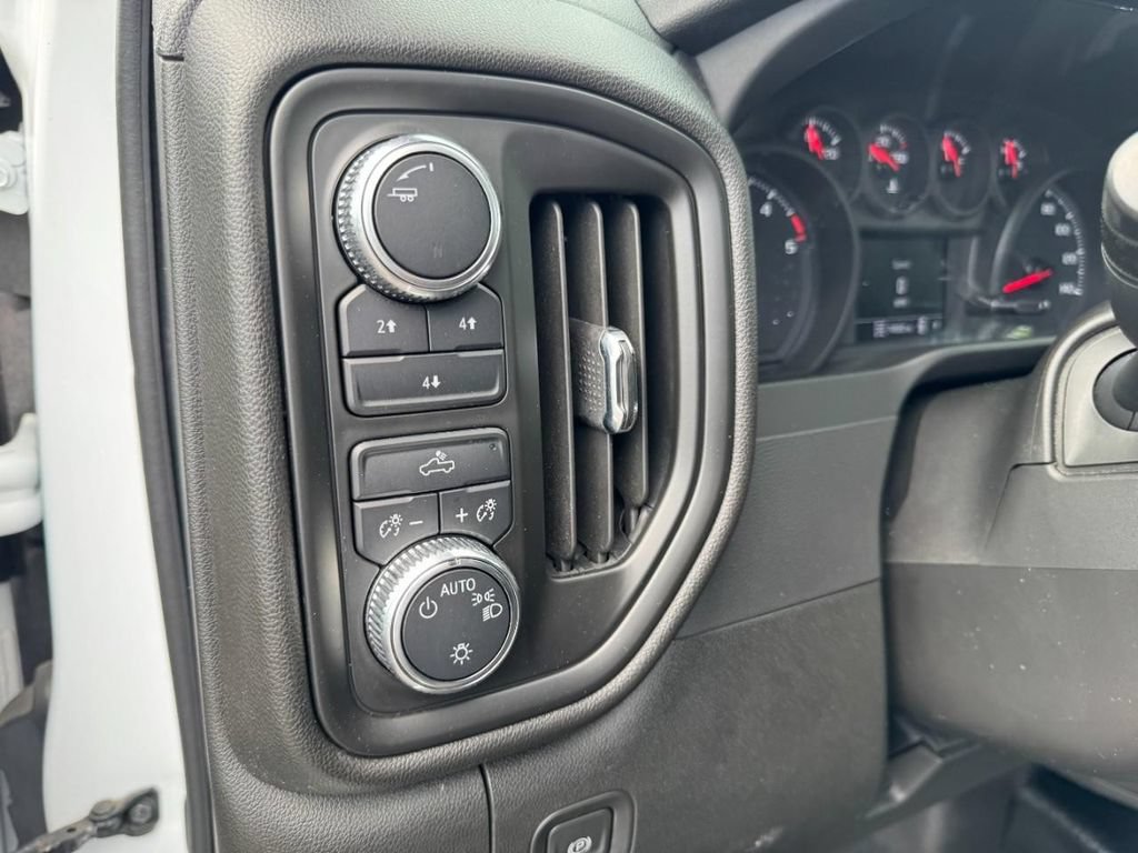 Used 2023 GMC Sierra 3500 Pro w/ Convenience Package AWD/4WD image 15