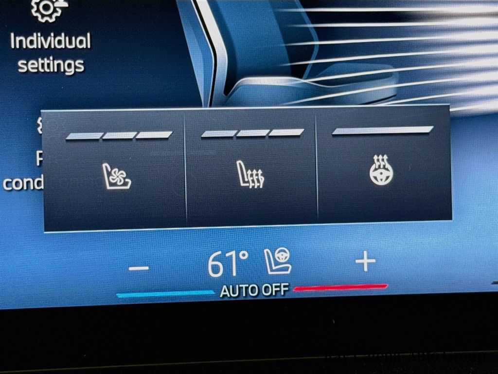Used 2026 BMW X7 xDrive40i w/ M Sport Package AWD/4WD image 21