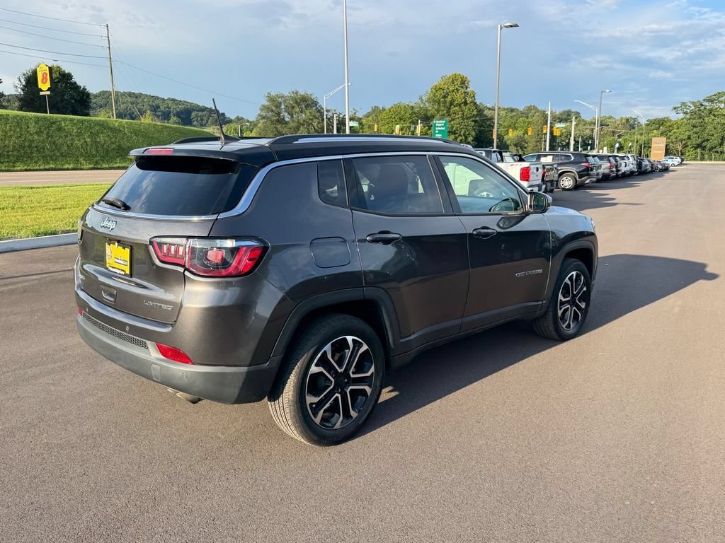 Used 2022 Jeep Compass Limited AWD/4WD image 3