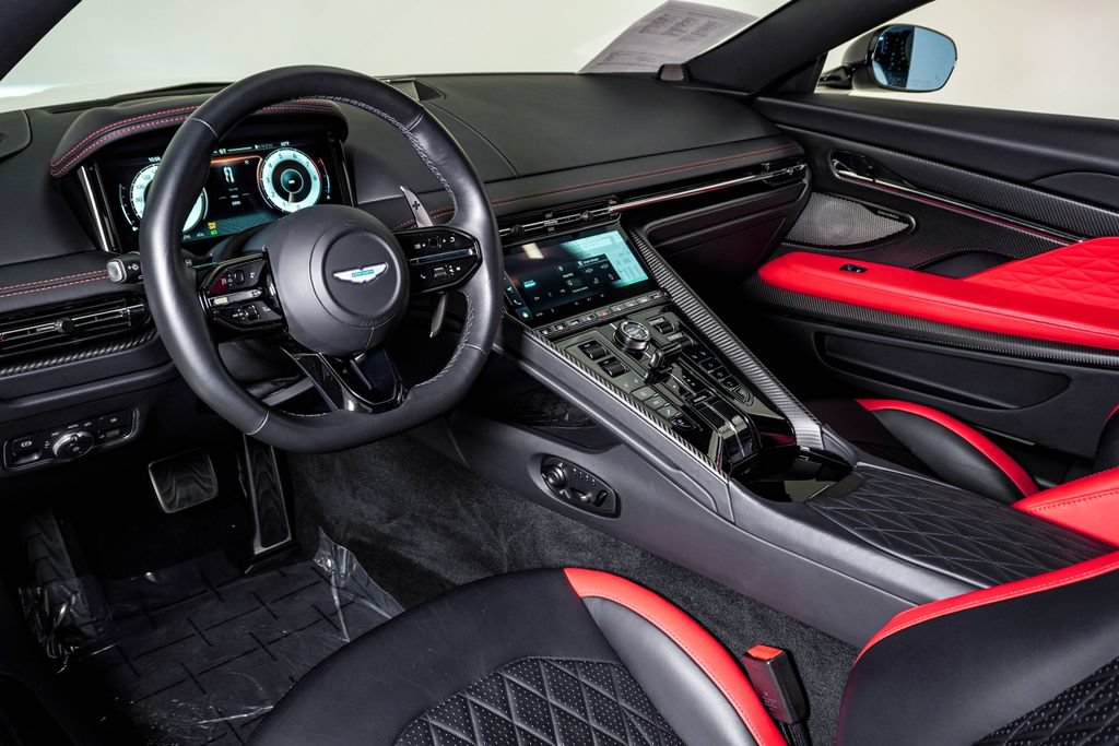 Used 2024 Aston Martin DB12 Coupe RWD image 24