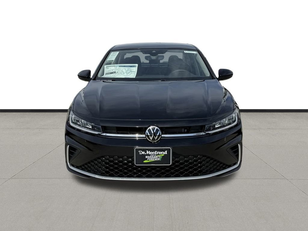 New 2026 Volkswagen Jetta SE image 2