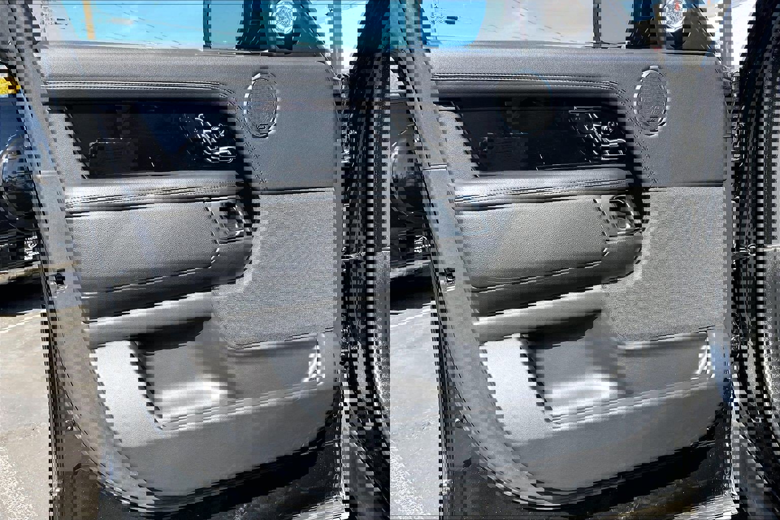 Used 2018 Land Rover Range Rover V6 Supercharged SWB image 20